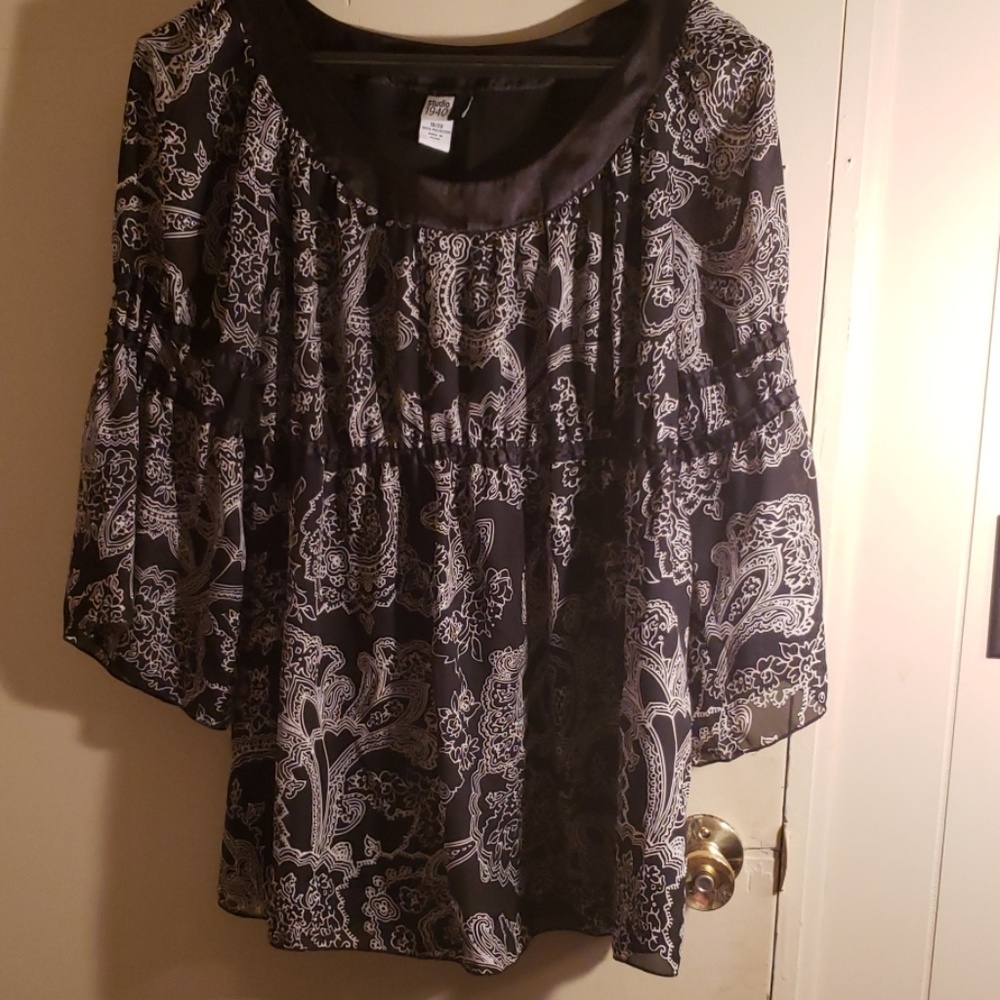 Cinch waist top
